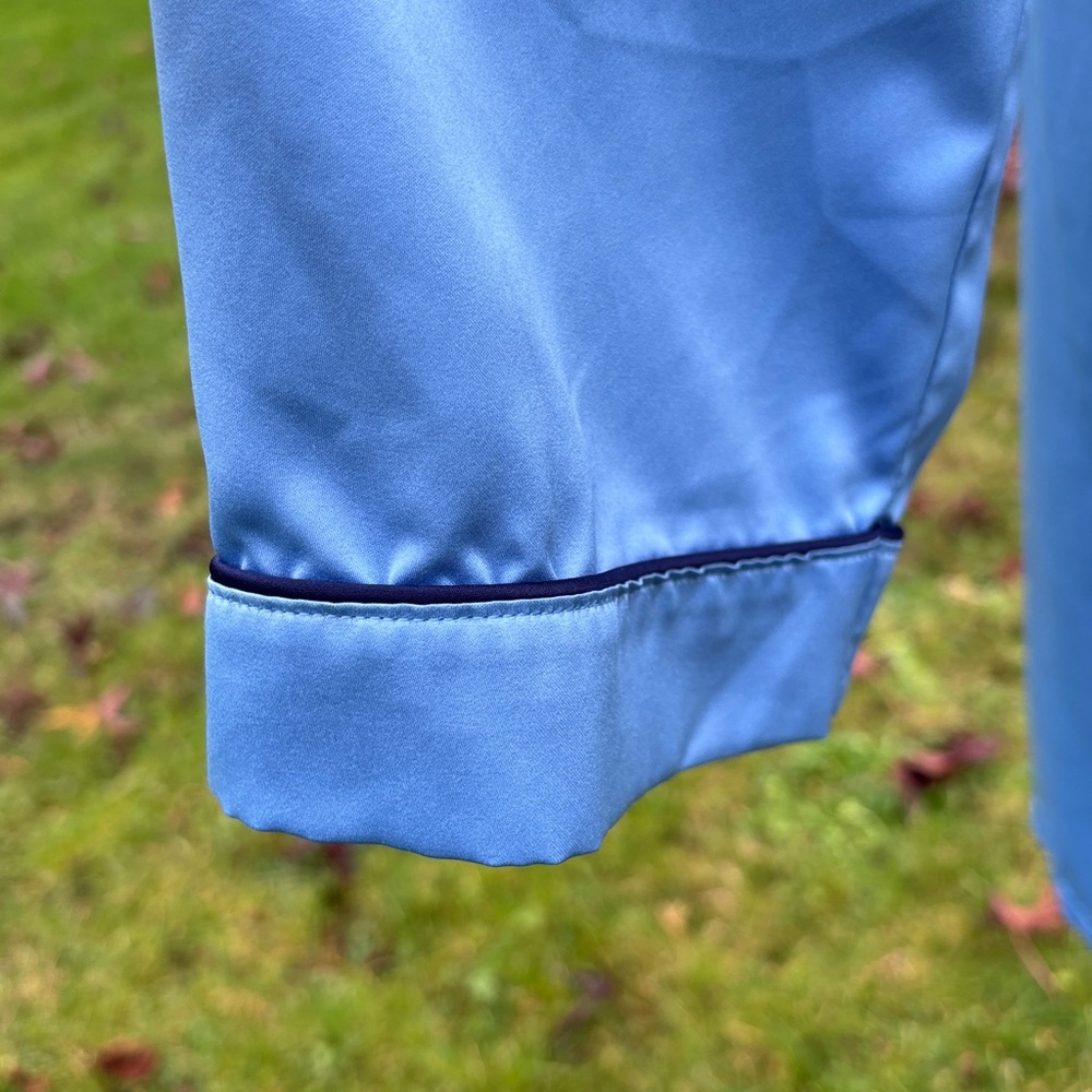 Secret Treasures Robe - Picture 8 of 10